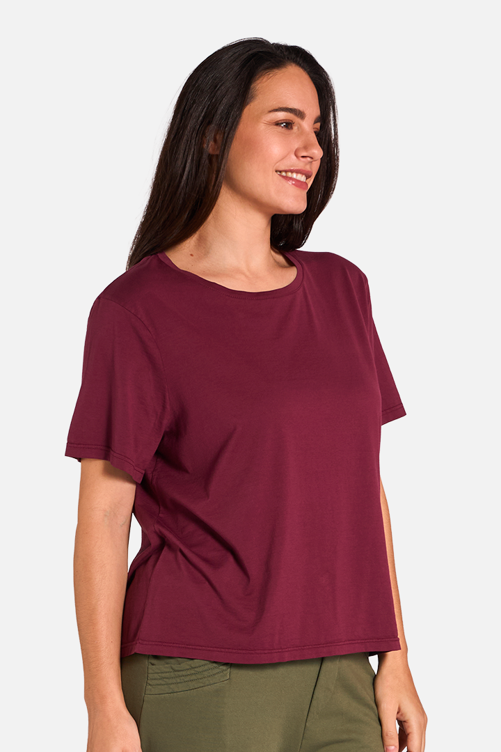BEBAS Camiseta Manga Corta Cherry de FETE — Detalle