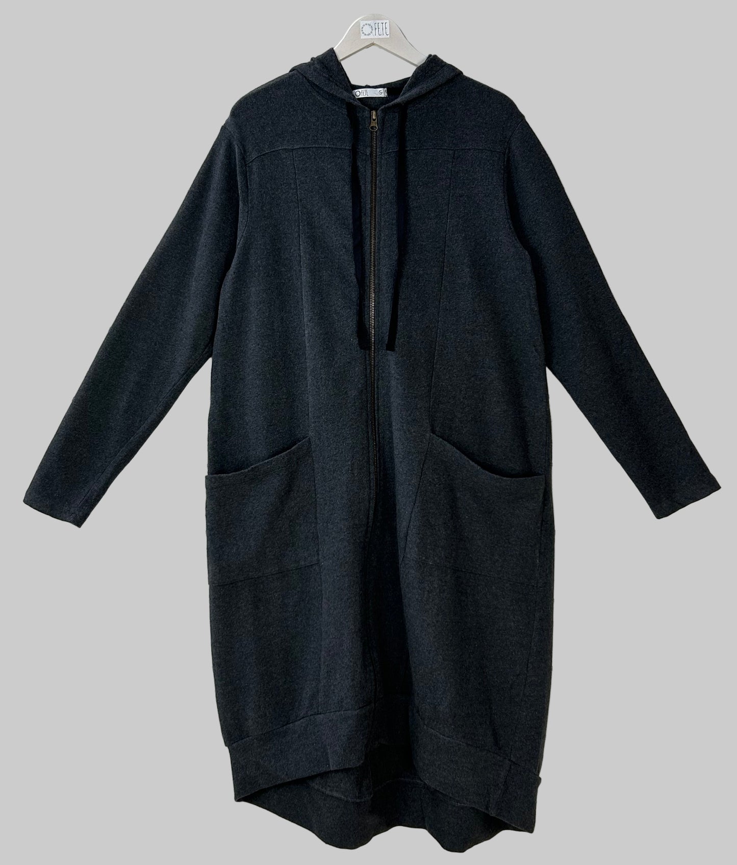 CHAQUETA OVERSIZE CAPUCHA SQUATTED