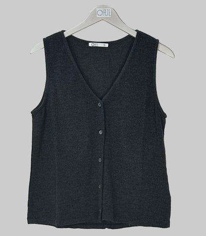 CAMISETA ESCOTE PICO ATASCA