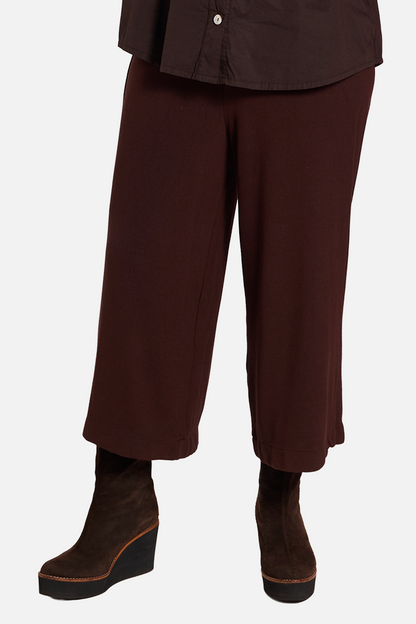 TISNAR Pantalón Cacao de FETE — Detalle