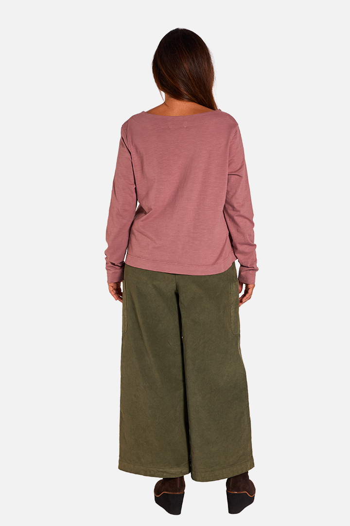 ELISA Pantalón Oliva de FETE — Detras