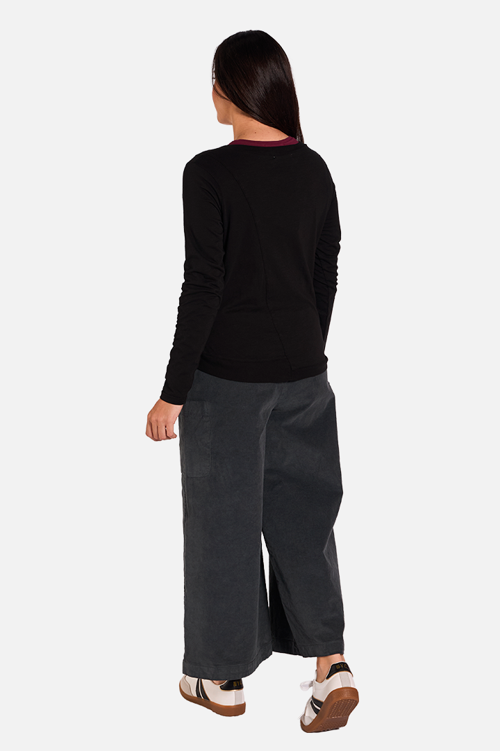 ELISA Pantalón Caviar de FETE — Detras
