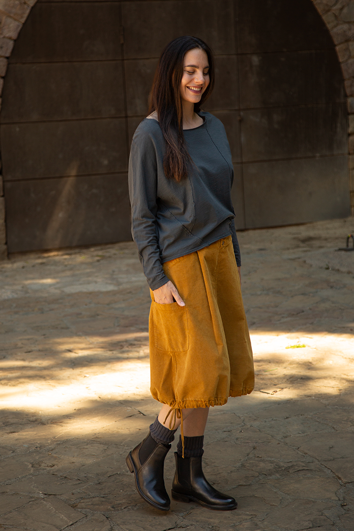 XENIA Falda Golden de FETE — Exterior