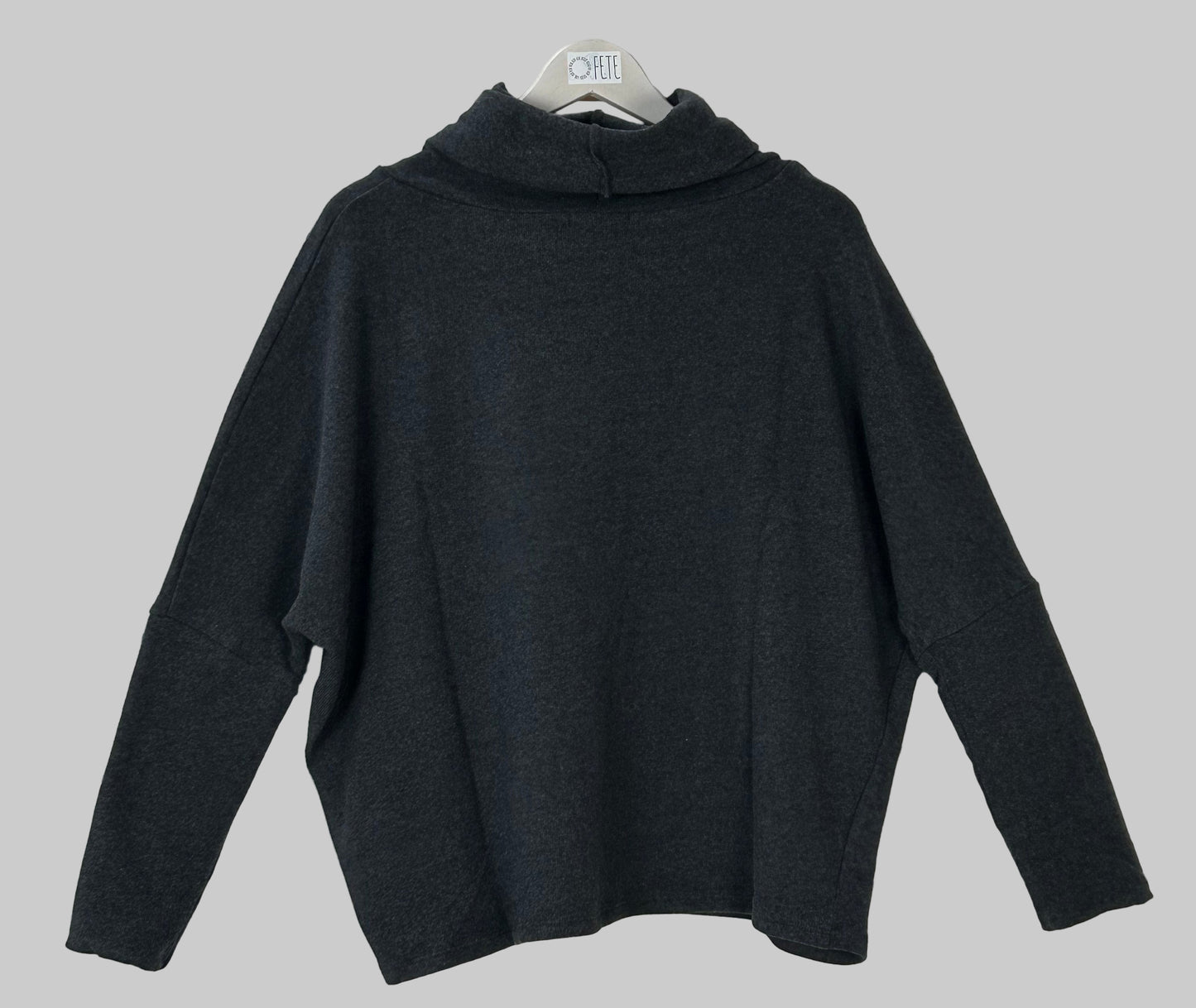 SUDADERA CUELLO CHIMENEA TRICO