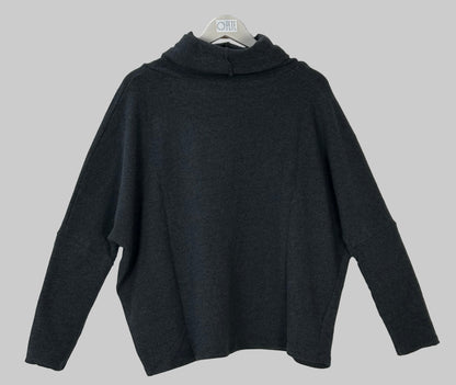 SUDADERA CUELLO CHIMENEA TRICO