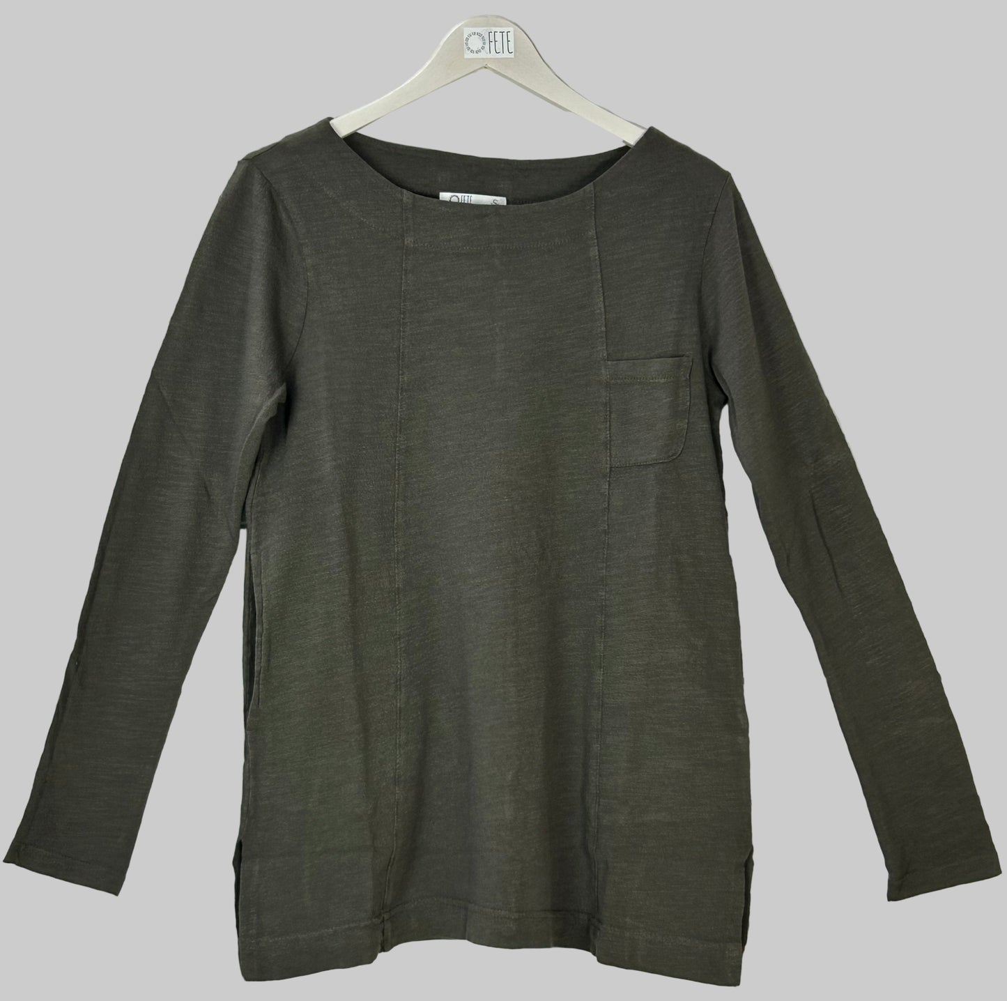 CAMISETA CORTES LATERALES KIWI