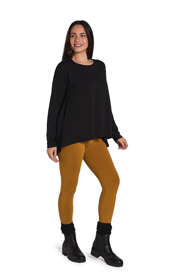 SULCATA M/L Camiseta Manga Larga Black de FETE — Frontal
