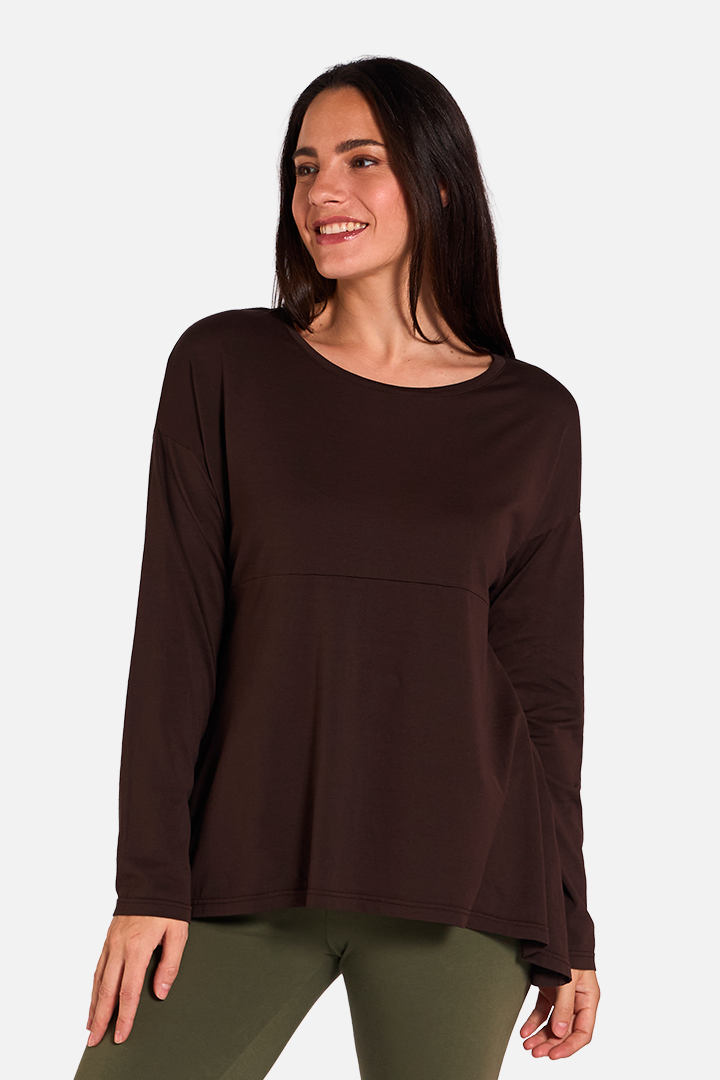 SULCATA M/L Camiseta Manga Larga Cacao de FETE — Detalle