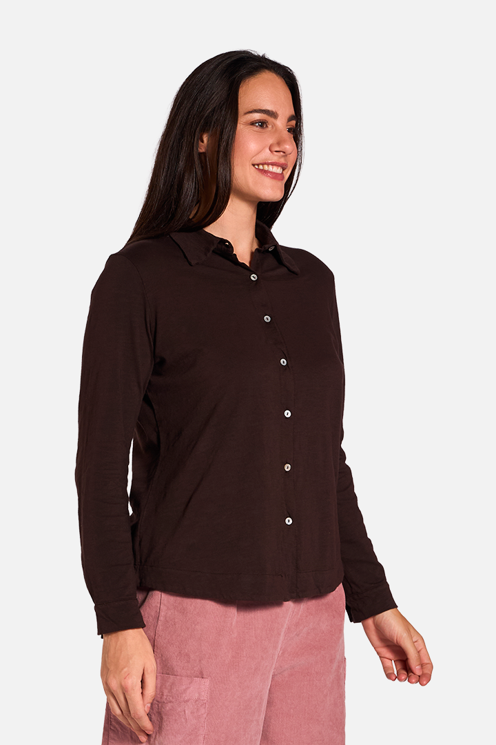 ADA Camisa Manga Larga Cacao de FETE — Detalle